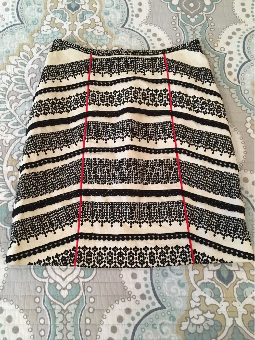 Tabitha Black and White Cotton Lace Trim Mini Skirt Size 0